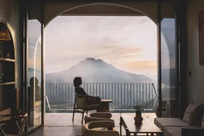 El Lago Hotel - Image 3