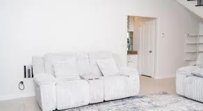 Evergreen peaceful home - Image 3