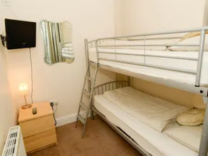 Sea Breezes Guest House - Image 2