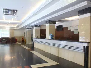 Longxiang Hotel - Image 4