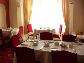 Mulberry House - Image 5
