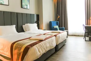 Amigo Hotel - Image 2