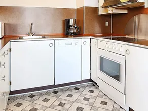 6 person holiday home in Hvide Sande - Image 5
