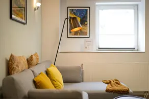 Living at Weinberg|Mario Kart|Central|Netflix - Image 5