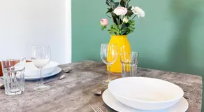 Stylisches Design Apartment - Zentrum Chemnitz - mit Parking - 2 Schlafzimmer - Homeoffice - WLAN und TV - Waschmaschine - 500m zum HBF - Paare - Geschaeftsreisende - Messe - Workation - Image 4