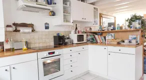 Chambre chez l'habitant - proche du centre - salle d'eau et WC privés - Image 3