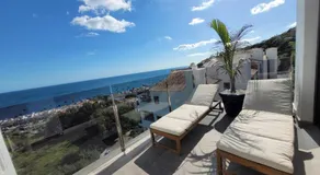 Luxury penthhouse sea views Blue Suite 3401 - Image 3
