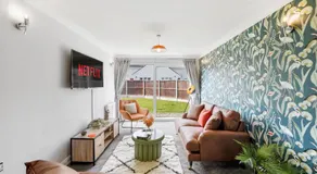 Grab a Deal Today! Massive Home For Contractors & Parking for 4 - Image 3