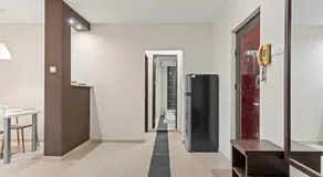 Quiet 1-Bedroom Apartment with Easy City Access - Image 5