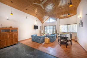 3 Br Harrington Villa | Kitchen| Living room |AC - Image 4