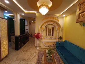 Rajwada Palace - Image 5