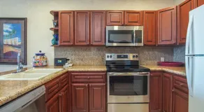 Chasing Sunsets Penthouse Perfect Elegant Ocean Front Condo - Image 3