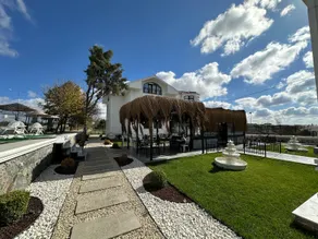 Twins Airport Hotel - Image 3