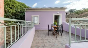 Siora Nina charming stone house near Agios Gordios - Image 3