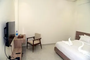 Hotel Serenity - Image 4