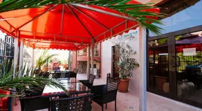 Red Iguana Hotel - Image 5