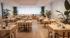 Hotel Pex Verona - Image 2