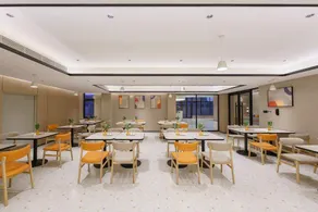 Home Inn Style (Gold) - Dalian Airport - Image 4