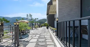 Namhae Blossom Pension - Image 5