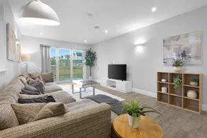 The Isleworth Garden Retreat 3BR 2BA with Gated Parking - Image 2