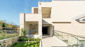 Aura Luxury Suites - Olympiada Seaside Accessible Friendly - Image 2