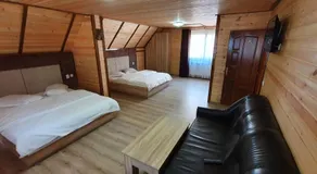 Pensiune Agroturistică Casa Alex - Image 2