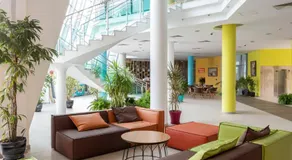 Ivana Palace Hotel - Free Parking - Image 3