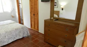 Hostal Las Acacias - Image 2