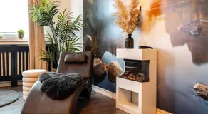 Wellness Suite mit Whirlpool und Sauna - Image 2