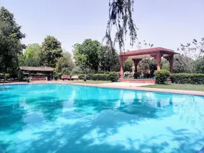 Umaid Palace Dausa - Lakeside Heritage Resort - Near Shri Mehandipur Balaji Temple - Near Chand Baori Stepwell Abhaneri & Bhangarh Fort - Image 4