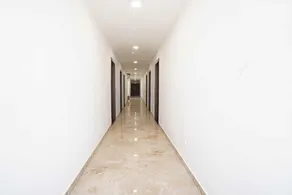 HOTEL - Image 2