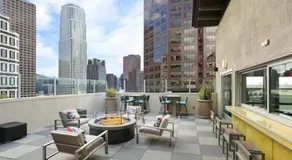 Comfy Cozy Apt with pool & hot tub in downtown LA' - Image 3