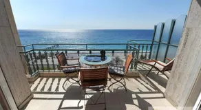 Le Majestic Promenade - Five Stars Holiday House - Image 5