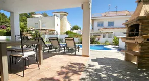 ARENDA Pino Alto Villa Gallo - Image 4