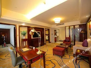 Golden Ray International Hotel - Image 5