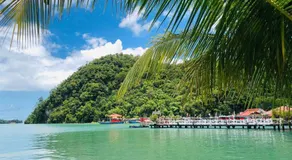 Penarak Bamboo Beach Motel - Image 4