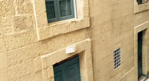 Renovated 16th Century House in Valletta - Image 4