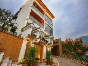 Xizhu Yue Botique Travel Inn - Image 4