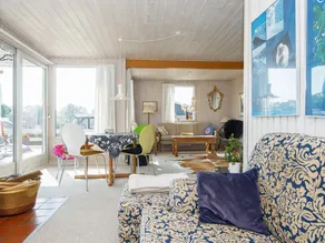 6 person holiday home in Juelsminde - Image 2