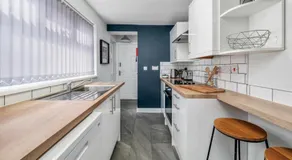 Comfy En Suite Rooms Near Alton Towers - Image 5