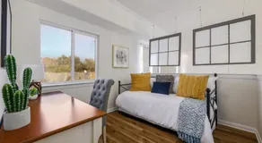North Austin Oasis near Domain 20 min to Downtown - Image 2