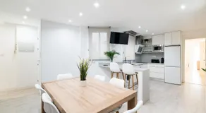 Wekey Homes Granada, Elvira Suites Centro - Image 3