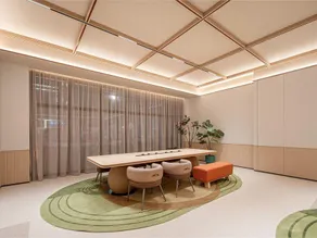 Orange Luoyang Shanghai Market Subway Station Hotel - Image 3