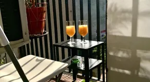 Apartament I LOVE PIOTRKOWSKA z wielkim lustrem, balkonem i klimatyzacją - Image 3