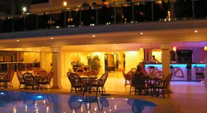 Amphora Hotel - Image 5