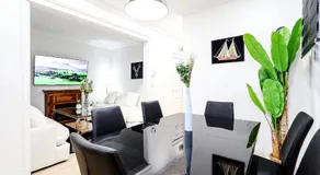 Large Family Duplex for 10 Guest with 2 private Parking - Image 5