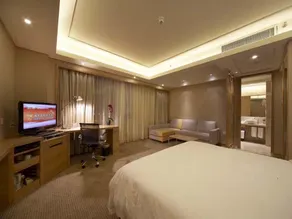 Seaview Gleetour Hotel Shenzhen Eastwing building - Image 4