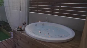 Paloma Luxury Suite - Image 3