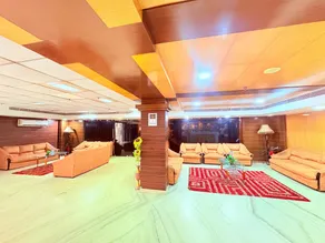 Paa ar K Prime Near Sea Beach - Image 2