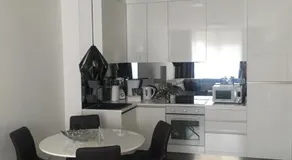 Apartment Queen - Image 4